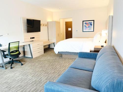 holiday inn express and suites blythe