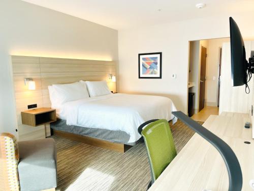 holiday inn express and suites blythe