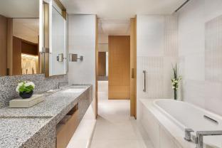 hyatt regency ningbo hangzhou bay