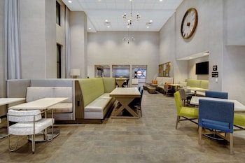 hampton inn queen creek