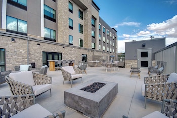 hampton inn queen creek