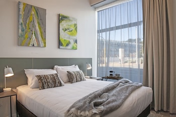 sojourn apartment hotel riddiford