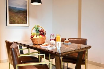 retaj baywalk residence