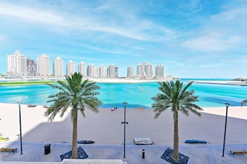 retaj baywalk residence