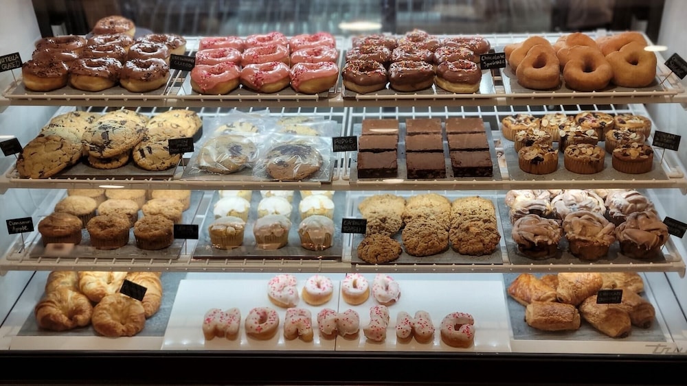 hotel elkhart tapestry collection by hilton