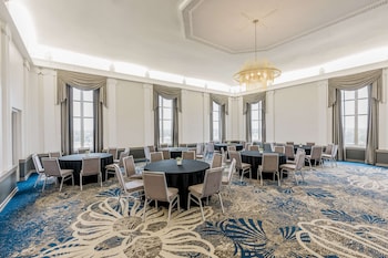 hotel elkhart tapestry collection by hilton