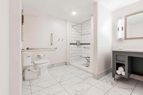 hotel elkhart tapestry collection by hilton