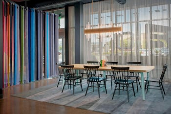 aloft wilmington at coastline center