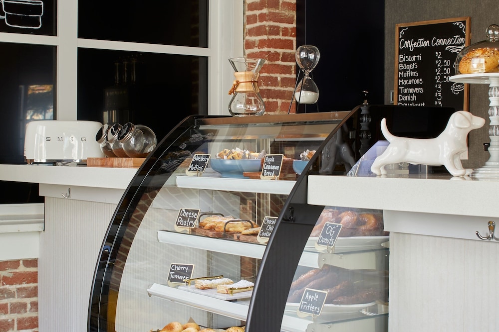 aloft wilmington at coastline center