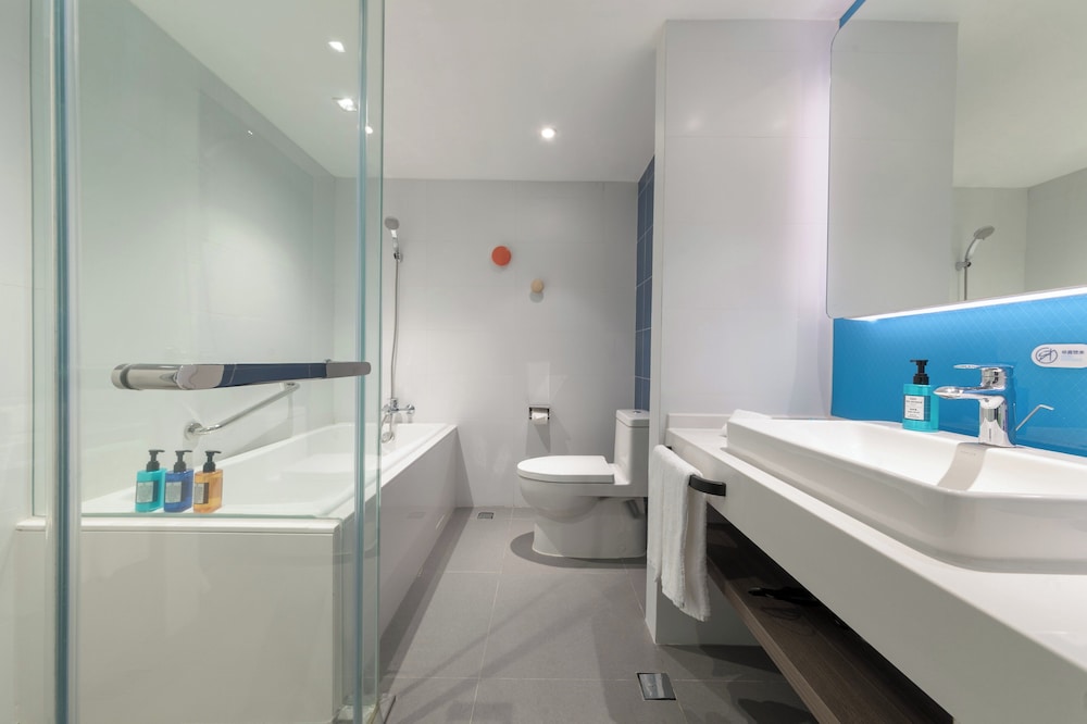 holiday inn express beijing shijingshan lakeview an ihg hotel