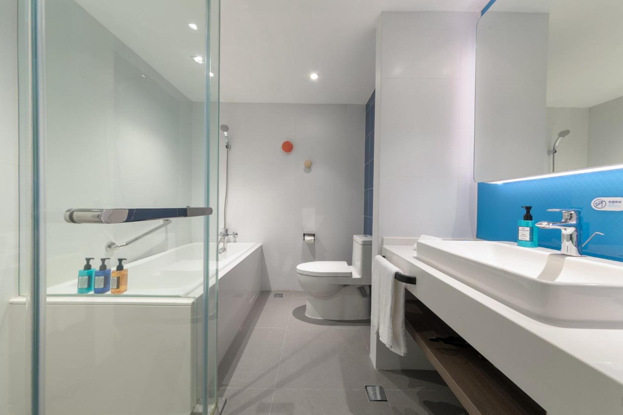 holiday inn express beijing shijingshan lakeview an ihg hotel