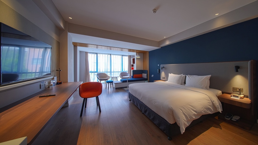 holiday inn express beijing shijingshan lakeview an ihg hotel