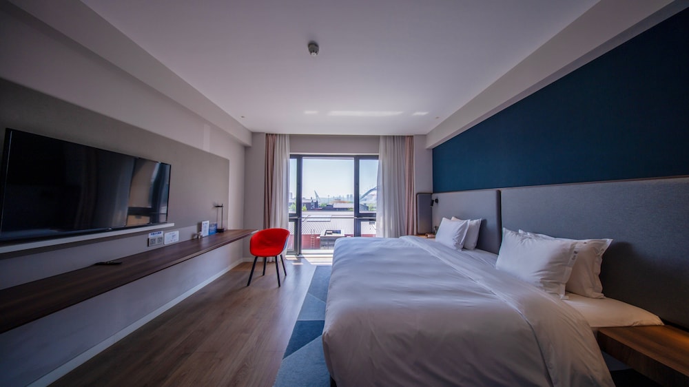 holiday inn express beijing shijingshan lakeview an ihg hotel