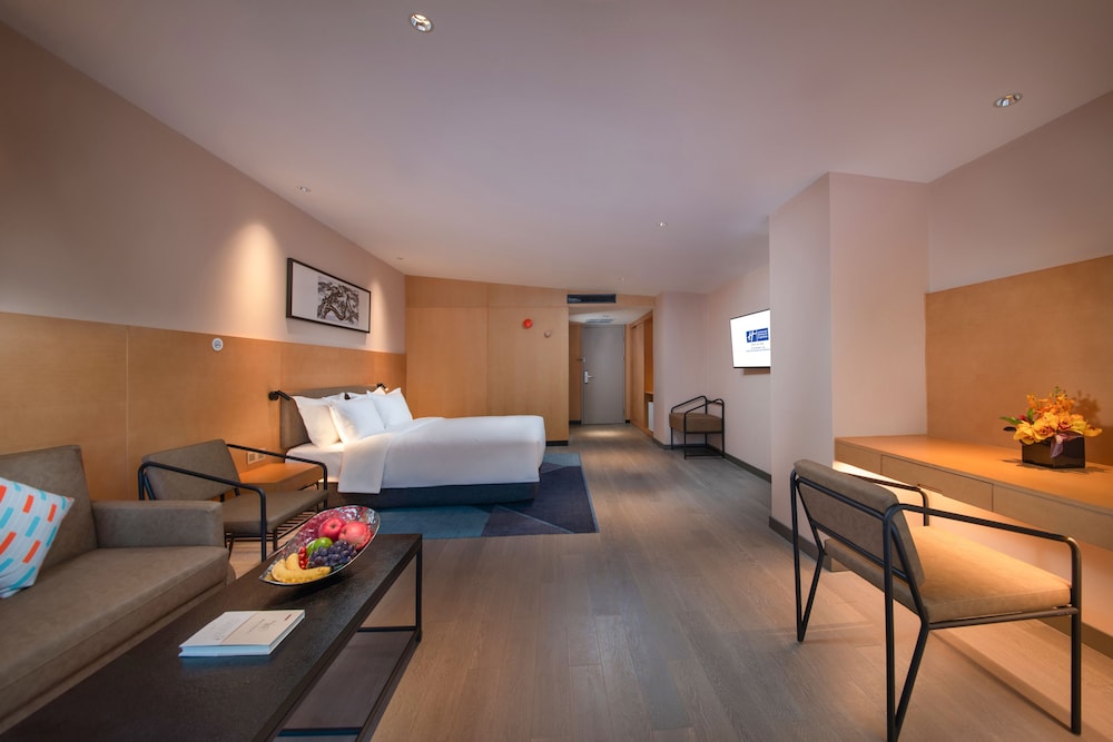 holiday inn express beijing shijingshan lakeview an ihg hotel