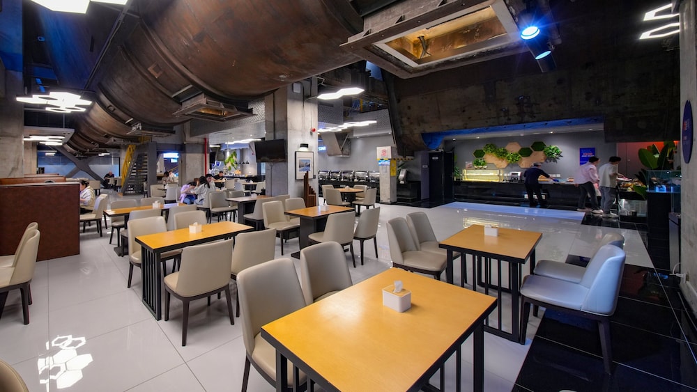 holiday inn express beijing shijingshan lakeview an ihg hotel
