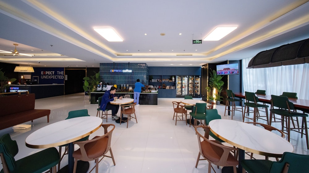 holiday inn express beijing shijingshan lakeview an ihg hotel