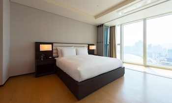 lct residence