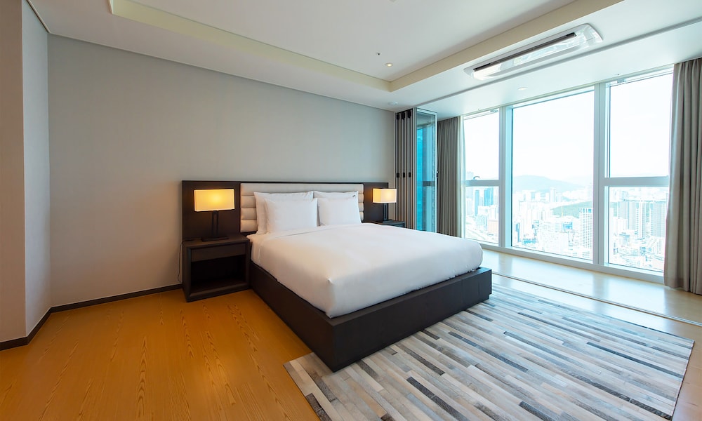 lct residence