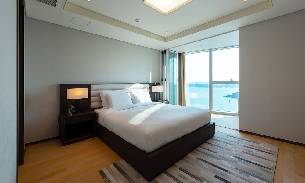 lct residence