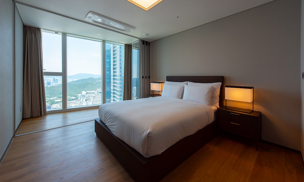 lct residence