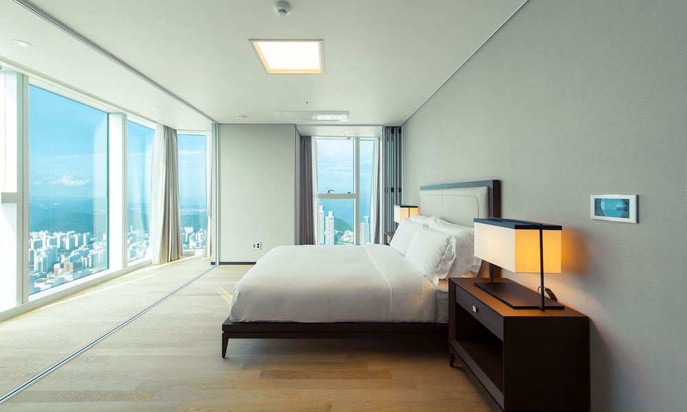 lct residence