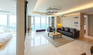 lct residence