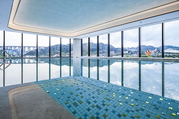holiday inn tongren wanshan an ihg hotel