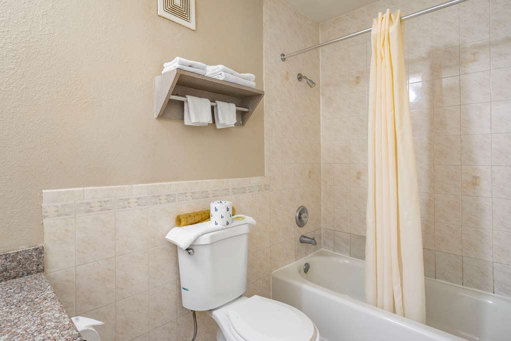 rodeway inn clearwater largo