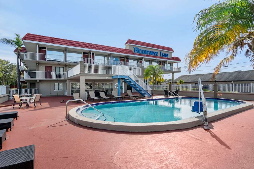 rodeway inn clearwater largo