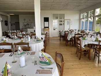 Skaerven Beachfront Condos And Cottage,,0 star