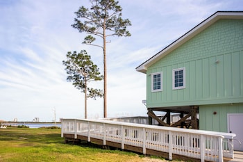 the cabins at gulf state park
