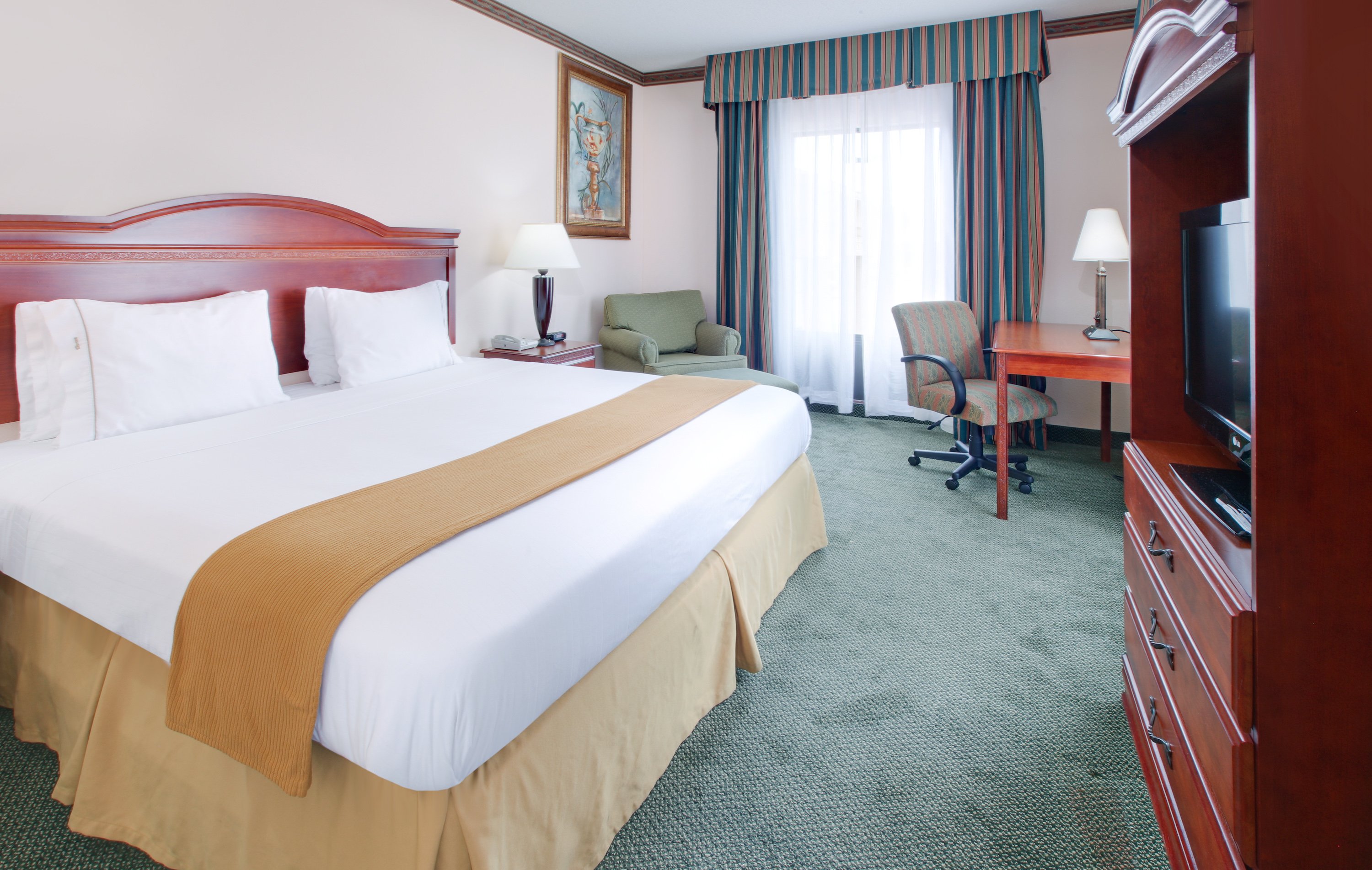 holiday inn express hotel and suites cleveland by ihg