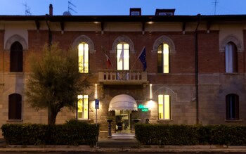 Hotel Navy,Tuscany>>Livorno,3 star