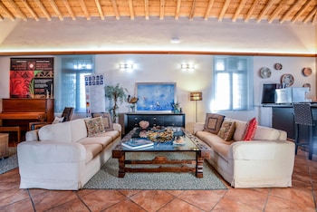 varos village boutique hotel