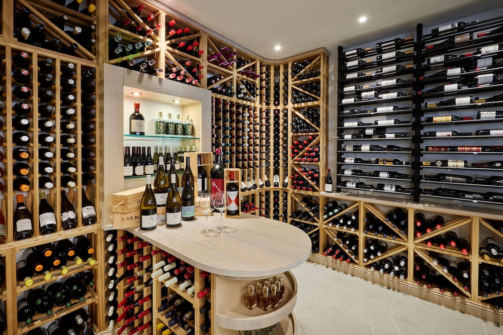 the pearle hotel and spa autograph collection