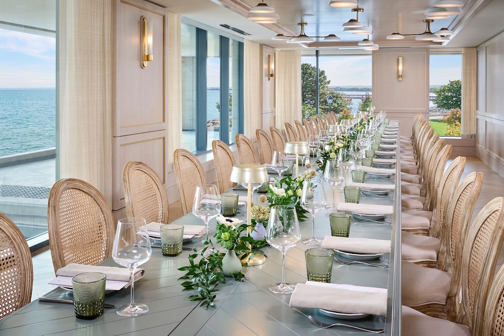 the pearle hotel and spa autograph collection