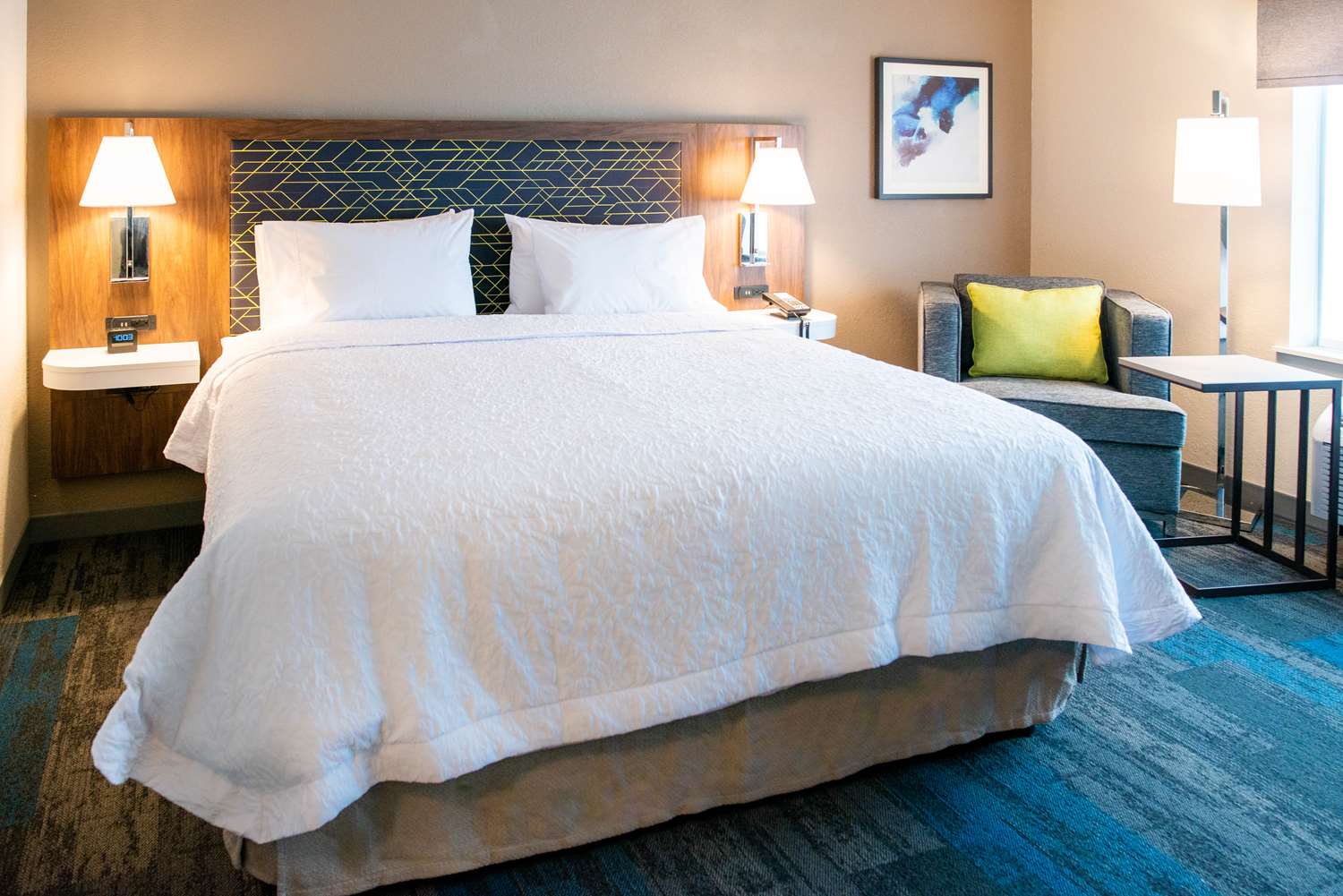 hampton inn paris