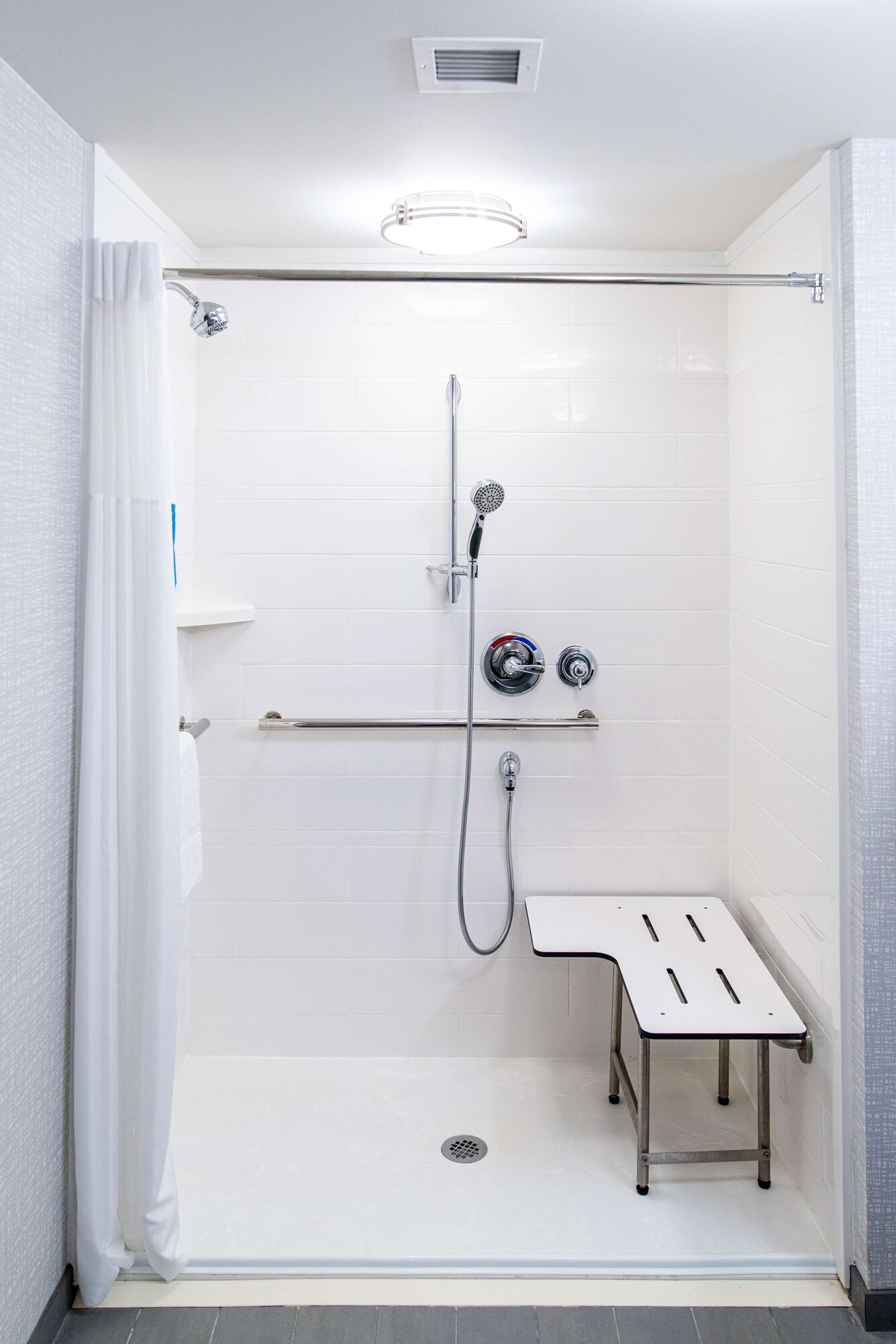 hampton inn paris