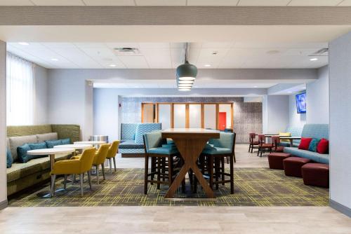hampton inn paris
