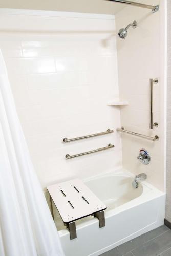 hampton inn paris