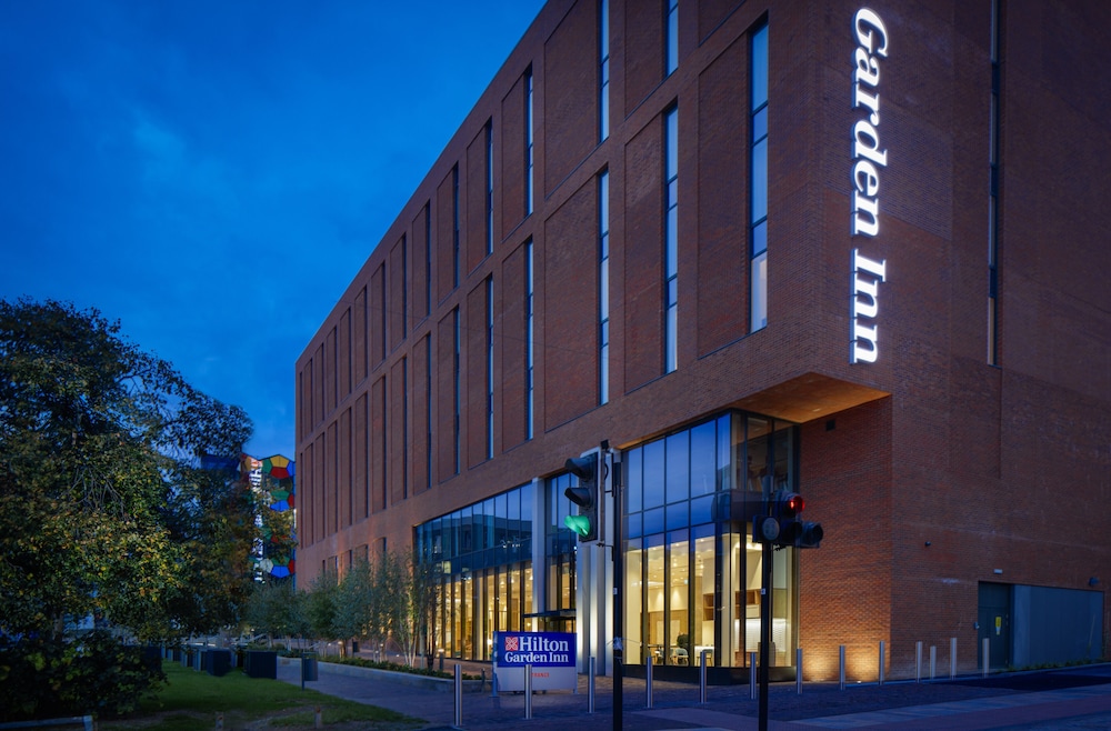 hilton garden inn stoke on trent