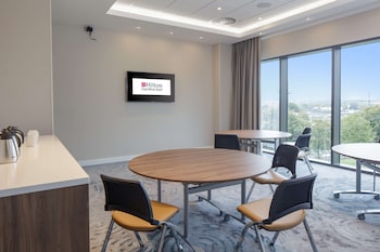 hilton garden inn stoke on trent