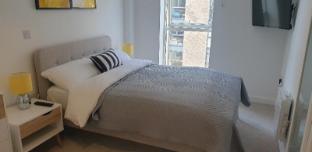 quay apartments salford quays