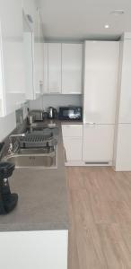 quay apartments salford quays