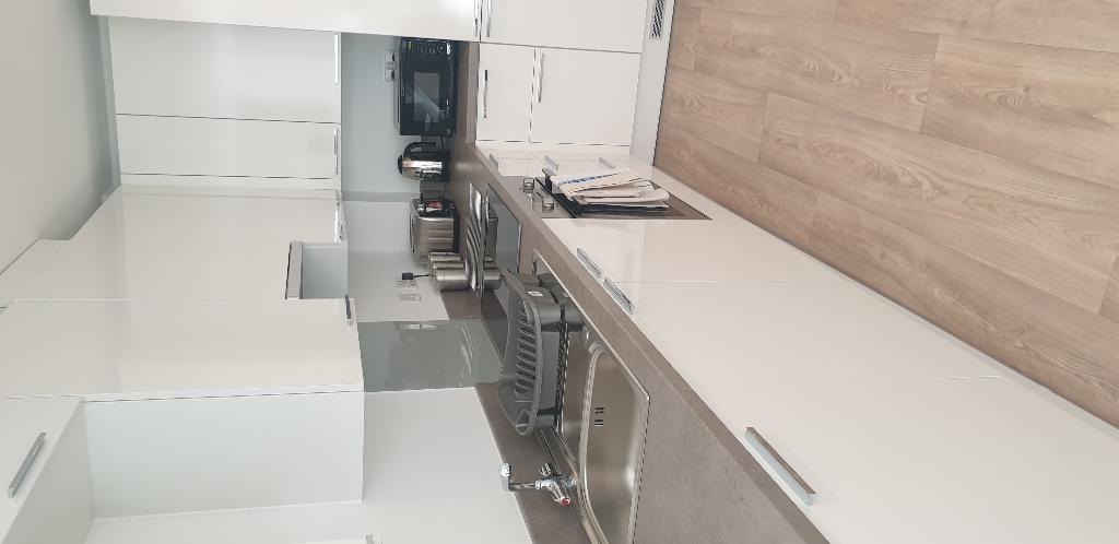 quay apartments salford quays