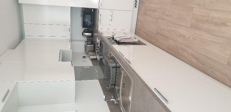 Quay Apartments @ Salford Quays,Waterman Walk,4 star