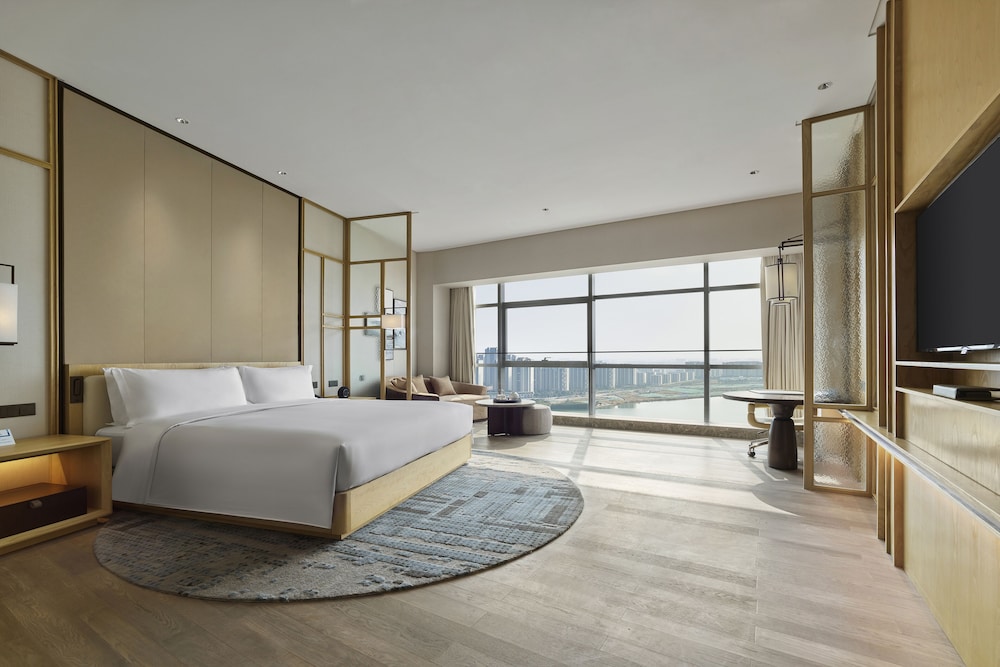 hilton suzhou yinshan lake