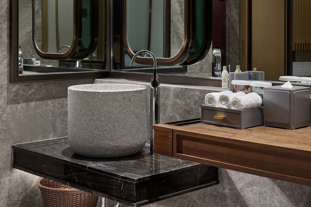 hilton suzhou yinshan lake