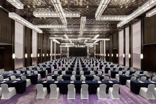 hilton suzhou yinshan lake