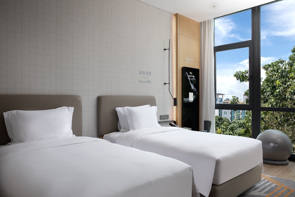 even hotel shenzhen nanshan an ihg hotel